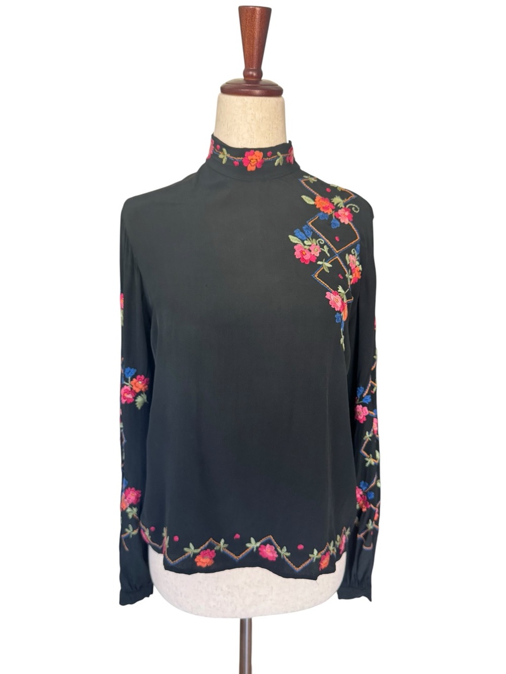 Vintage 30s 40s Black High-Neck Floral Hand Embroidered Long Sleeve Top